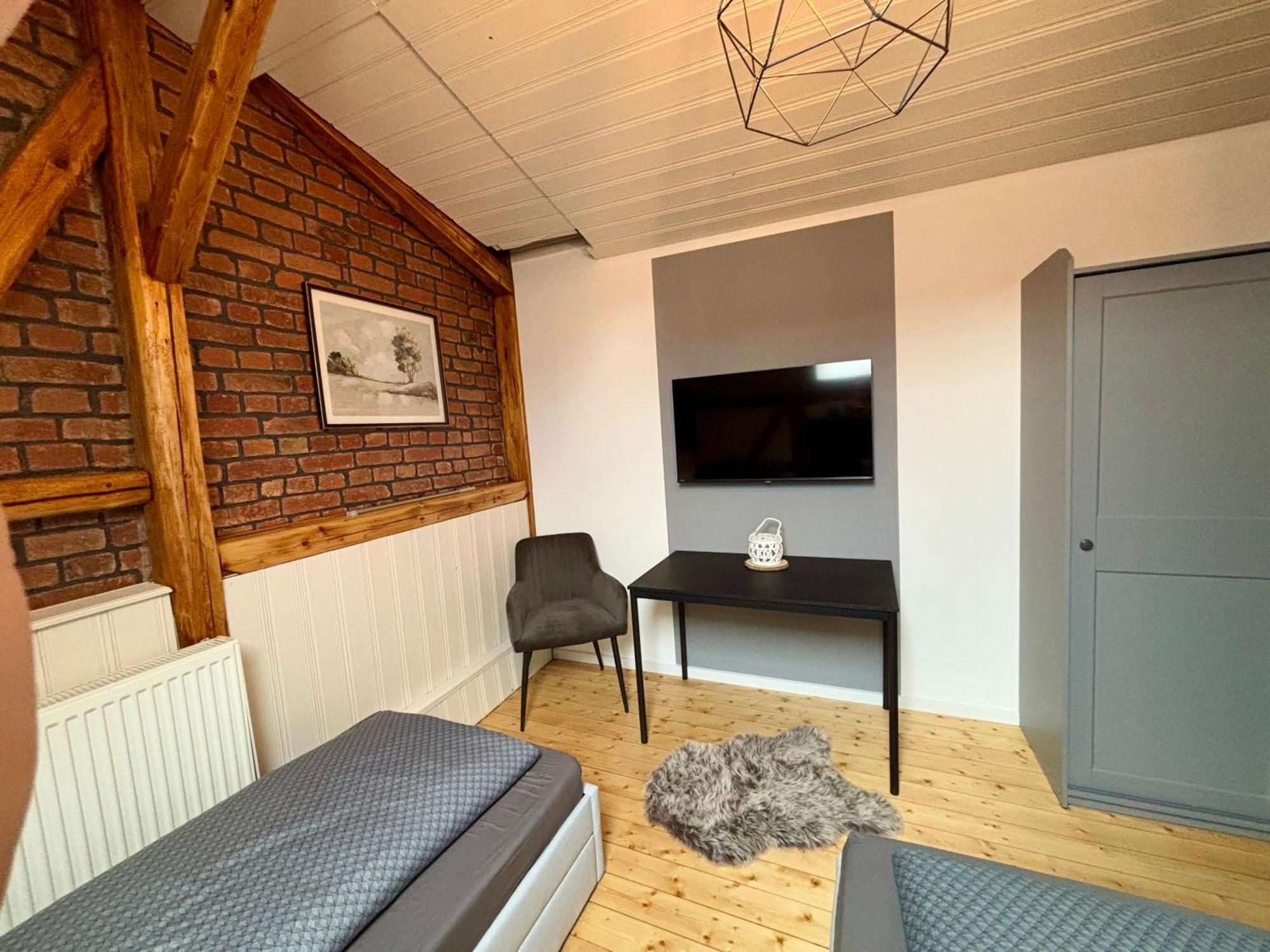 Ferienwohnungen Brenner Einchecken Und Wohlfuehlen Langenbernsdorf Exterior foto